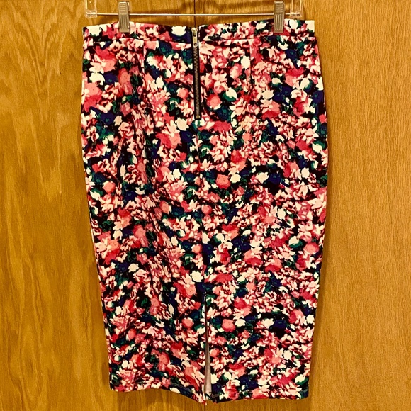 I Love Ronson Rose Skirt Sz L - Picture 2 of 11